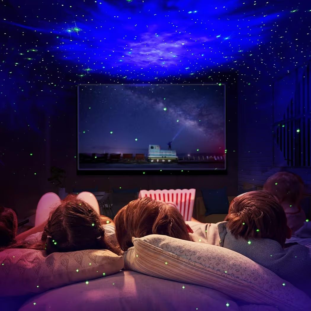 Astronaut Starry Sky Galaxy Projector - LED Nebula Night Light with Remote Control & Auto-Off Timer